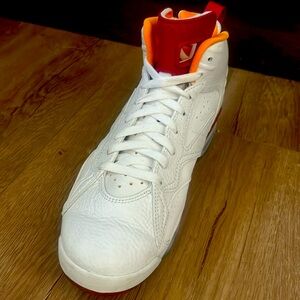 Nike Air Jordan Jumpman MVP’s men’s size 9.5